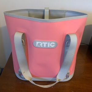 RTIC small tote bag